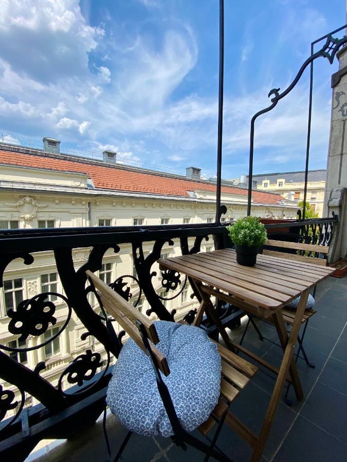 Deluxe Downtown With A Fabulous View Apartamento *